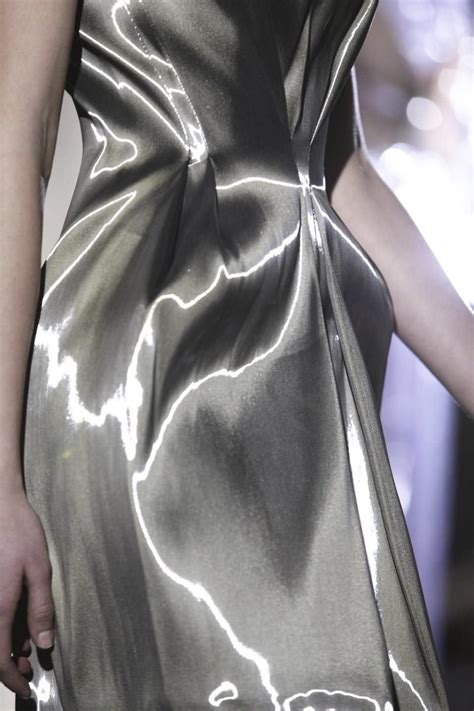 how to make liquid metal with glossy tactile fabric clothes|what is metallic fabric.